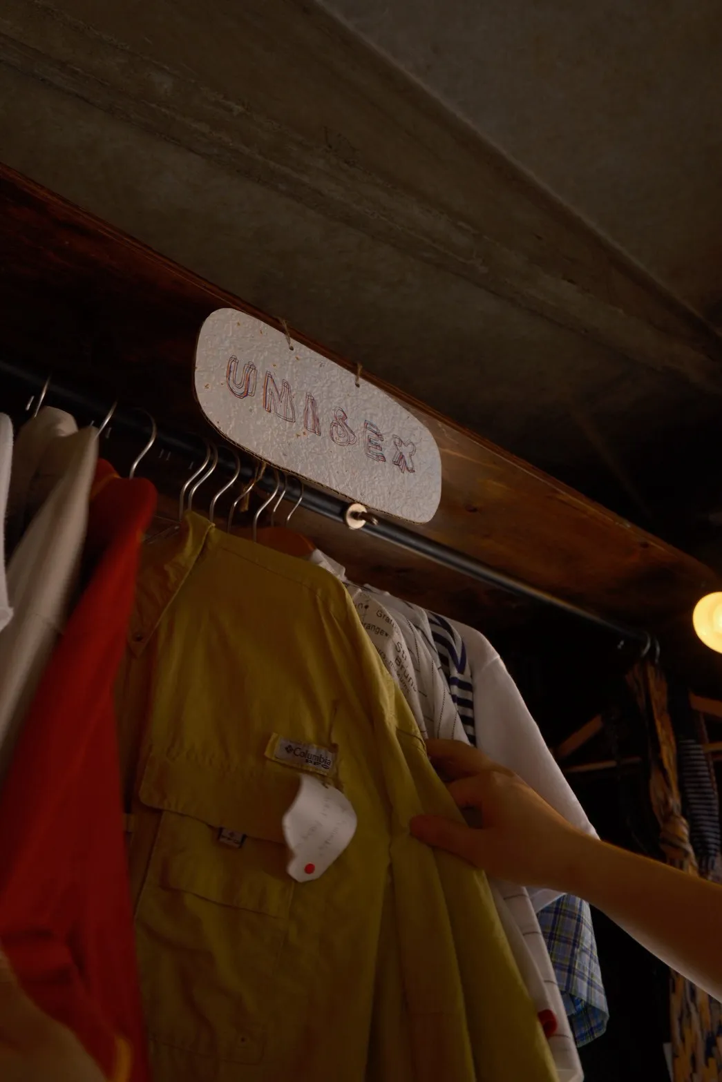 1R HOODの古着ラック