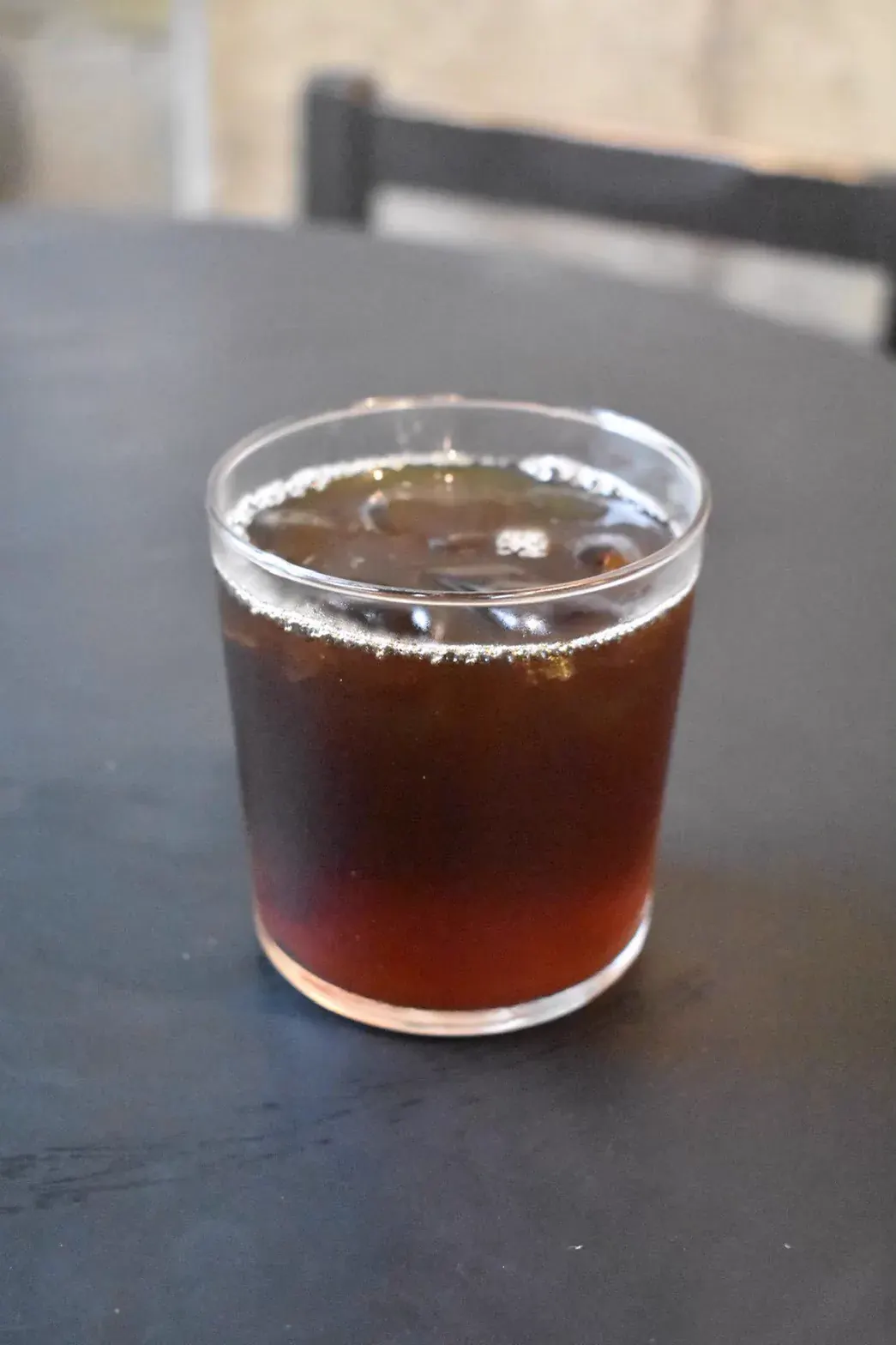 グラスに入ったアイスのドリップコーヒー